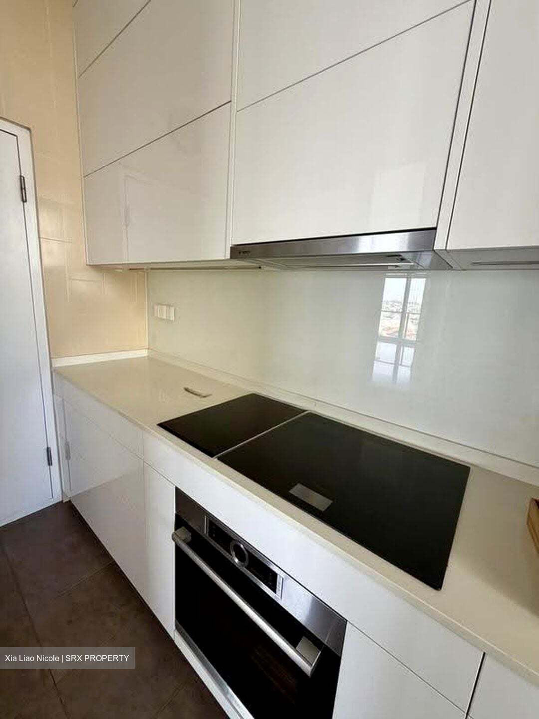 Grosvenor View (D14), Condominium #610310431